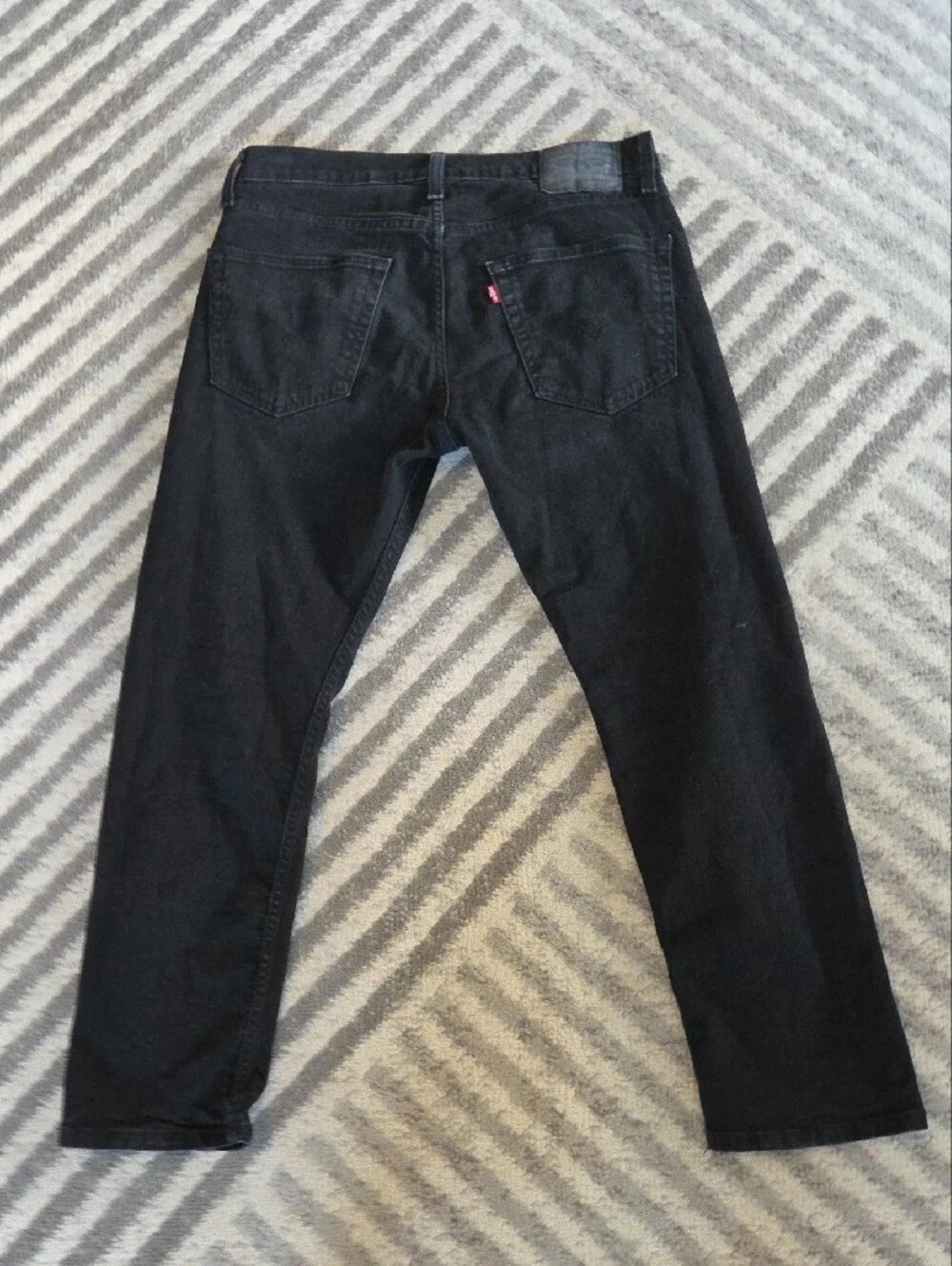 Levi's 502 Men's Black Taper Straight Jeans Size 33x30